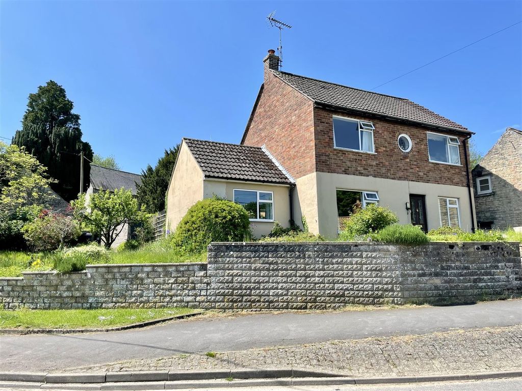 3 bed detached house for sale in High Street, Castle Bytham, Grantham