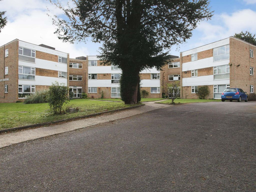 2 bed flat for sale in Village Road, Enfield EN1 Zoopla