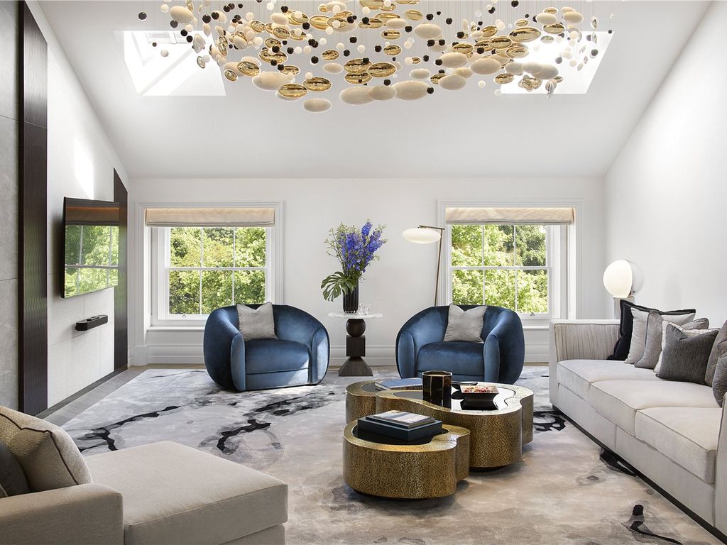 Apartment 32, Regent's Crescent, 22 Park Crescent, London W1B