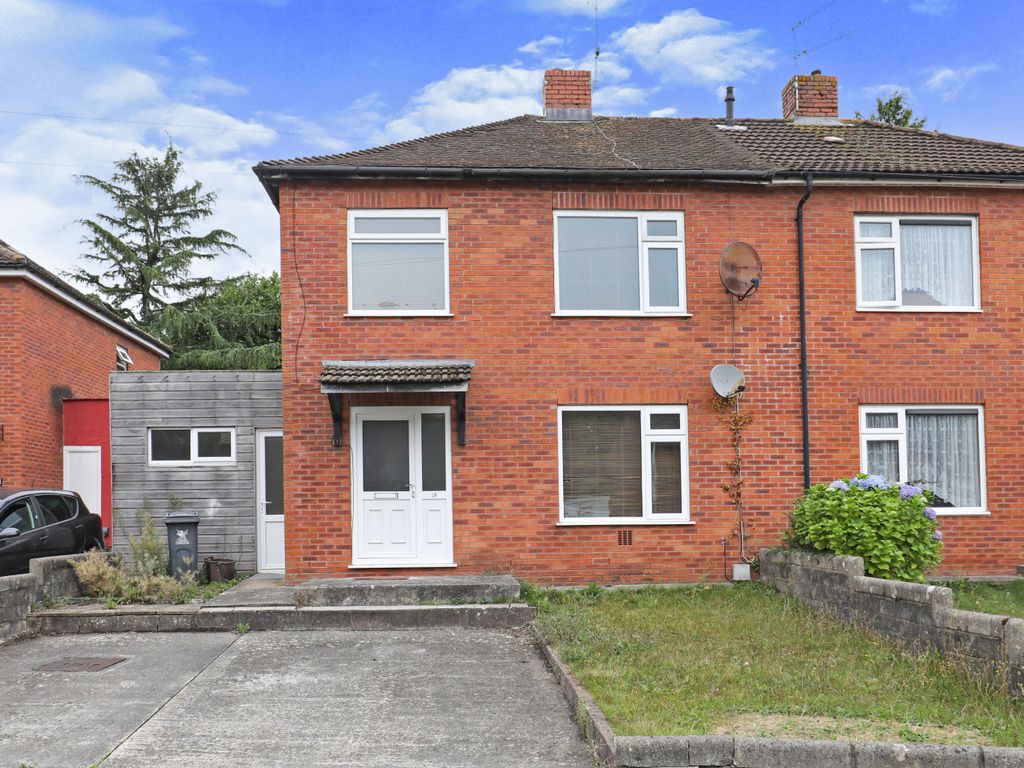 3 bed semidetached house to rent in Coed Cochwyn Avenue, Llanishen
