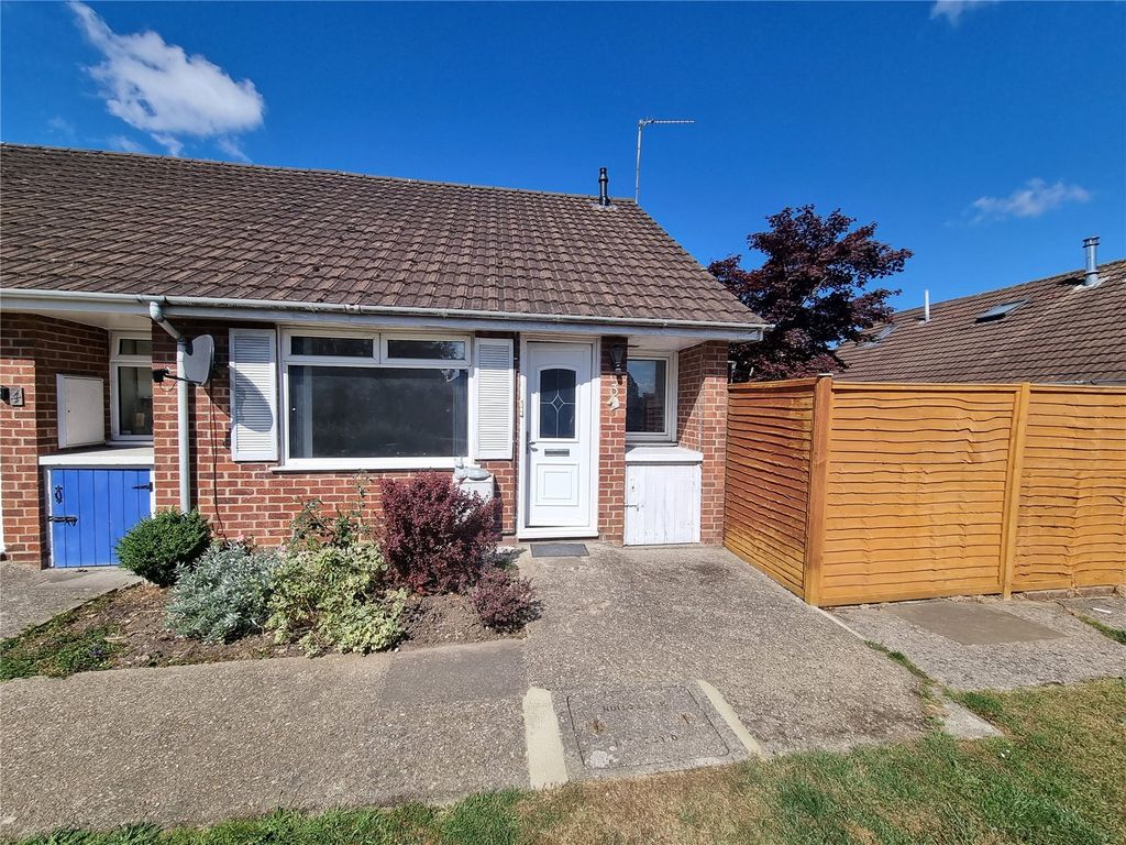 1 bed bungalow for sale in Manor Close, Chard, Somerset TA20 Zoopla