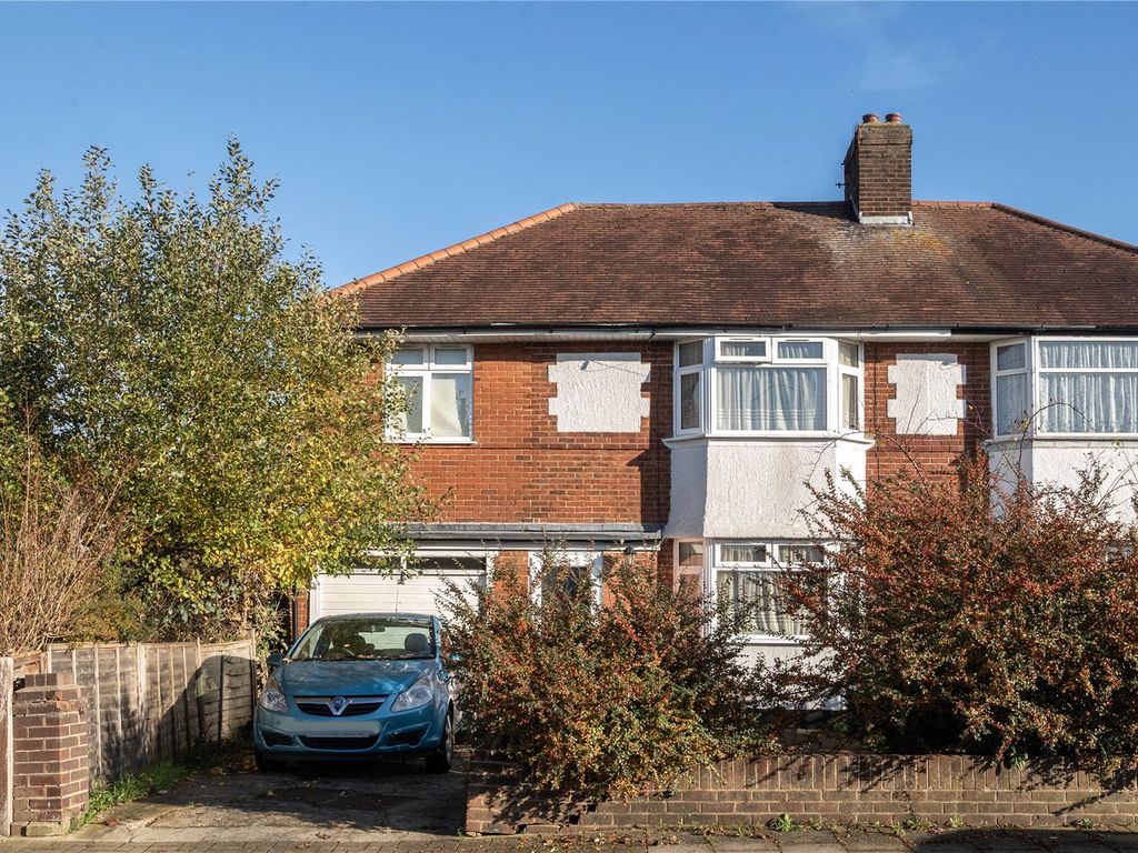 4 bed semidetached house for sale in Dale Avenue, Edgware, Middlesex
