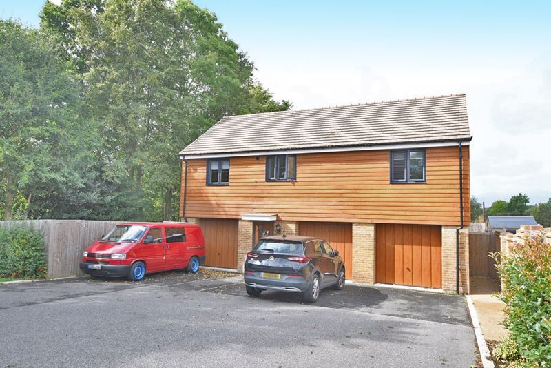 2 bed property for sale in Whatman Drive, Maidstone ME14, £300,000 Zoopla