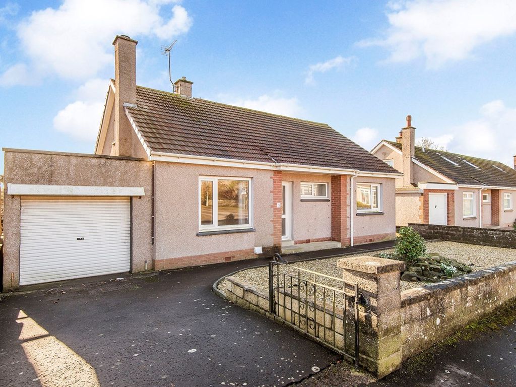 3 bed villa for sale in Mount Melville Crescent, Strathkinness, St