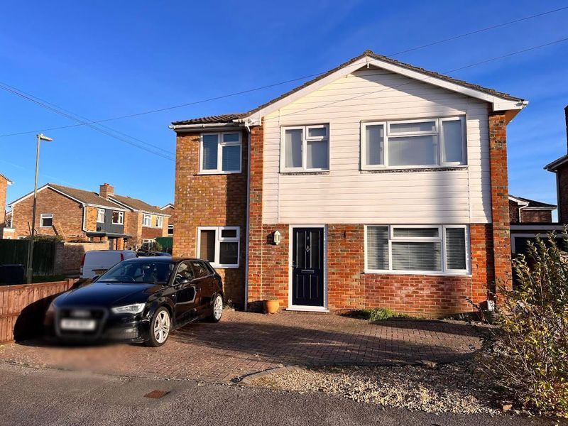 4 bed detached house for sale in The Glebe, Stubbington, Fareham PO14