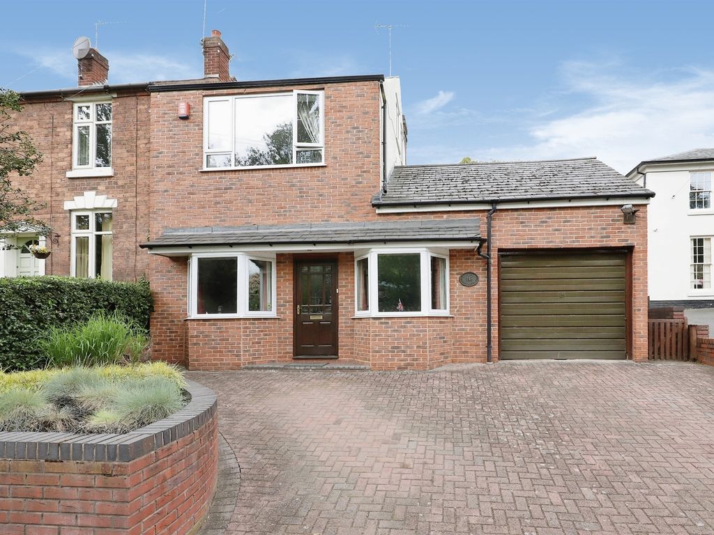 3 bed semidetached house for sale in Stourbridge Road, Kidderminster