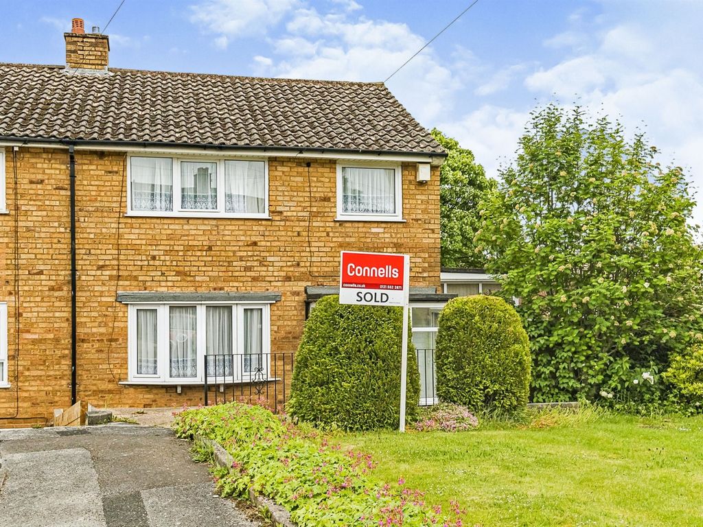 3 bed semidetached house for sale in Chaddesley Close, Oldbury B69