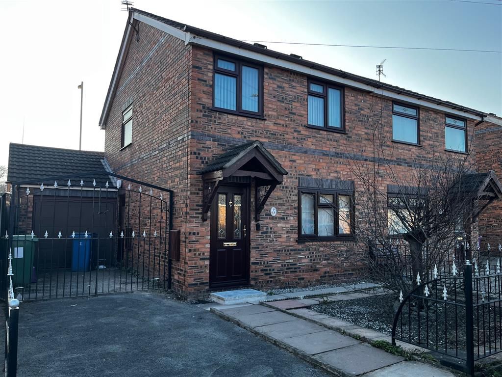 3 bed semidetached house for sale in Almond Court, Garston, Liverpool