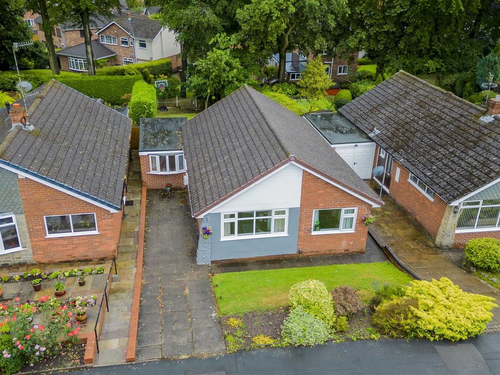 3 bed detached bungalow for sale in Kenley Avenue, Endon, Staffordshire