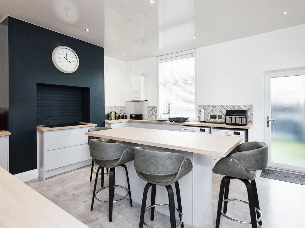 3 bed terraced house for sale in Daisy Bank, Newton Heath, Manchester