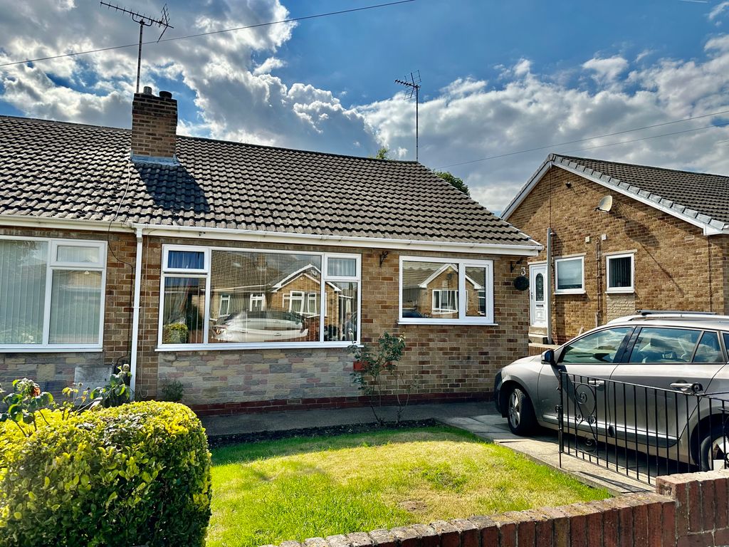 3 bed semidetached bungalow for sale in Woodford Road, Barnby Dun