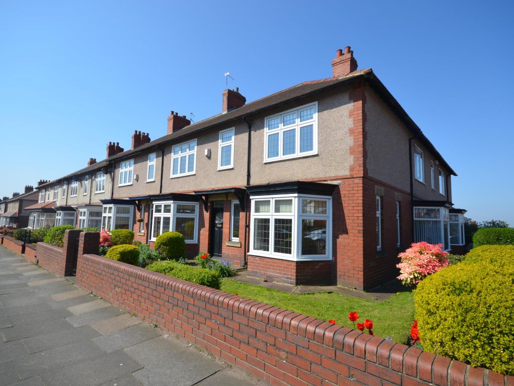 3 bed terraced house to rent in Dryden Road, Low Fell, Gateshead, Tyne