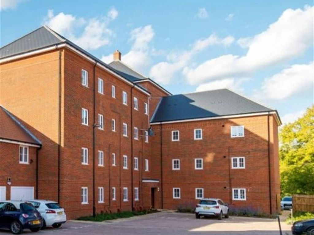 New home, 2 bed flat for sale in Pennefather's Road, Wellesley, Aldershot GU11 Zoopla