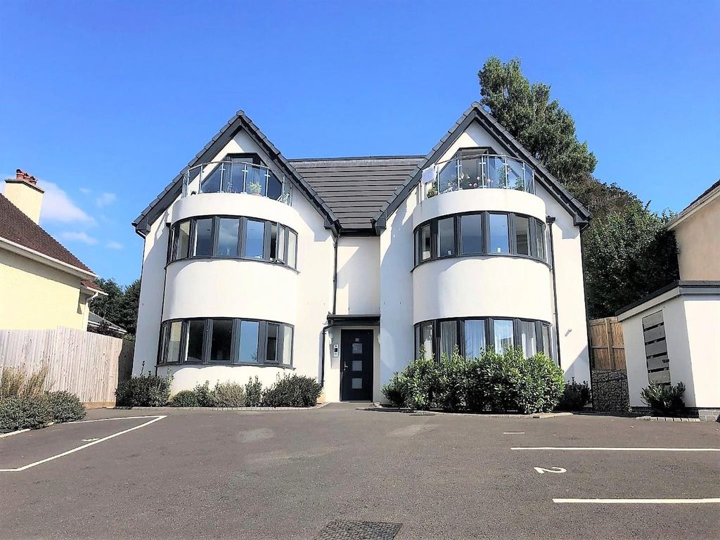 2 bed flat to rent in Preston Road, Weymouth DT3 Zoopla