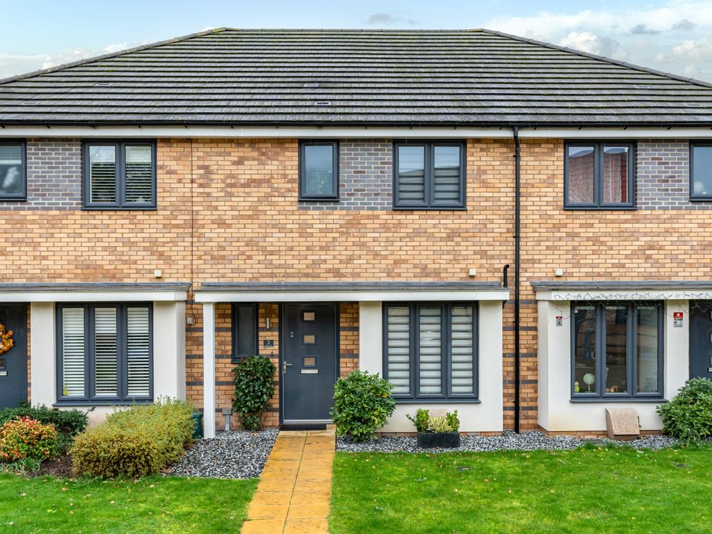 3 bed terraced house for sale in Henry Close, Welwyn Garden City