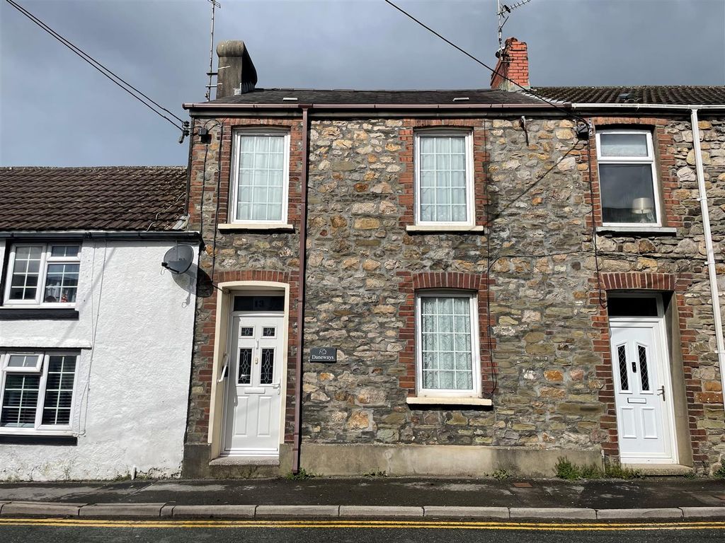 3 bed terraced house for sale in Water Street, Kidwelly SA17, £130,000