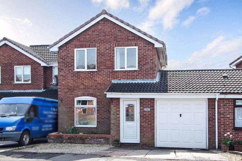 3 bed linkdetached house for sale in Ansty Drive, Heath Hayes, Cannock