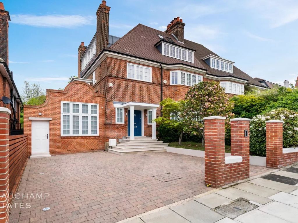 6 bed semidetached house for sale in Ranulf Road, Cricklewood NW2 Zoopla