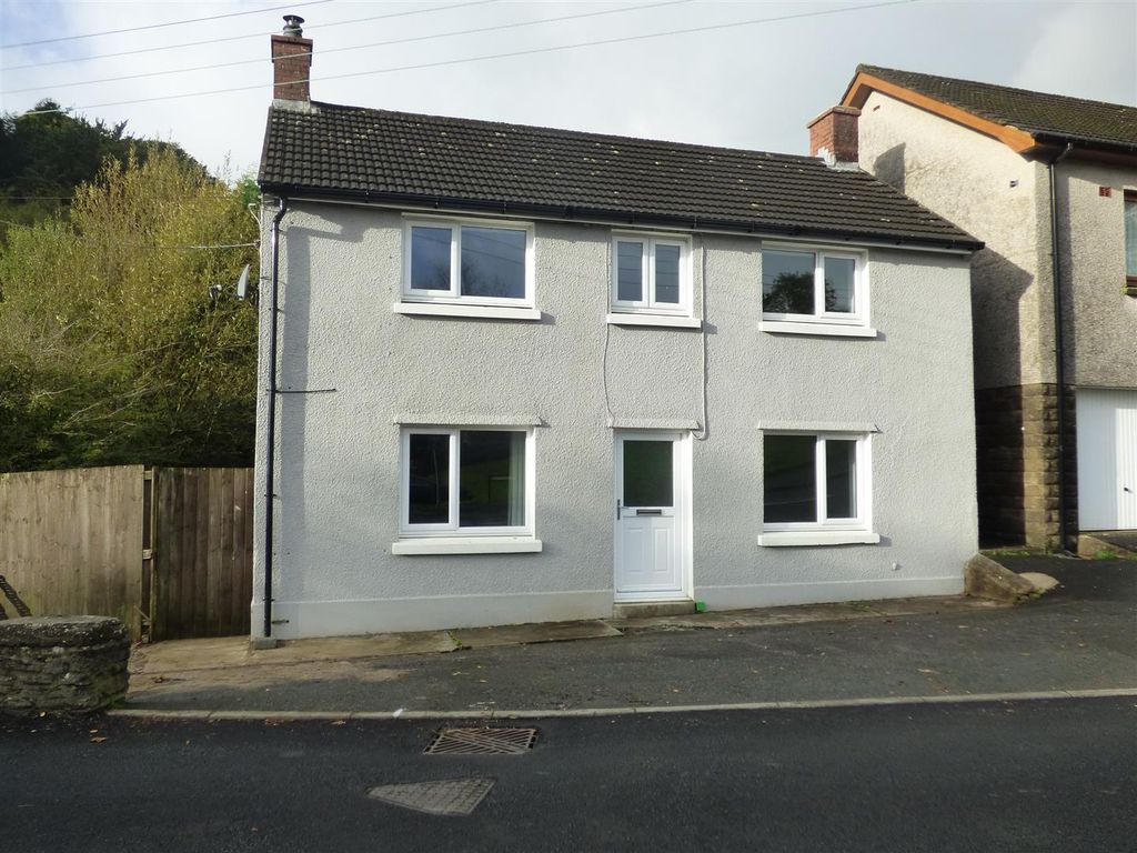 3 bed detached house for sale in Meidrim, Carmarthen SA33 Zoopla