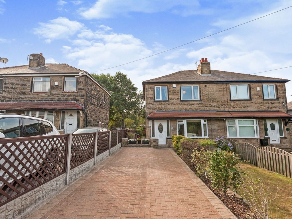 3 bed semidetached house for sale in Tyersal Terrace, Tyersal, Bradford BD4 Zoopla