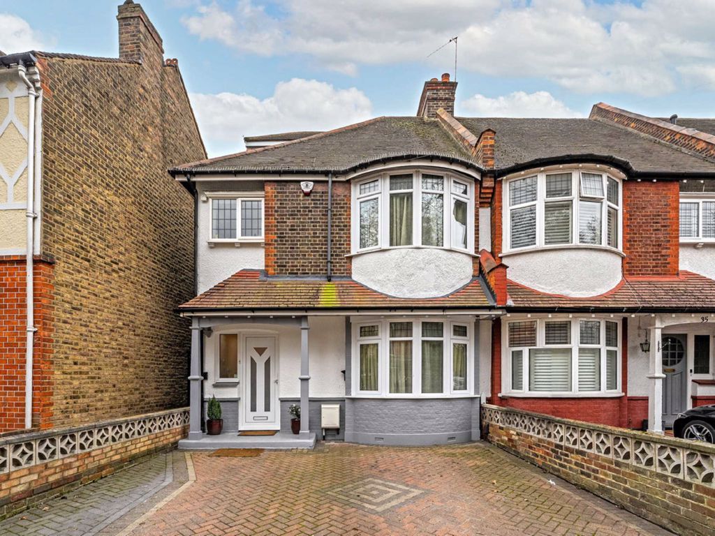 4 bed property for sale in Borough Road, Osterley, Isleworth TW7 Zoopla