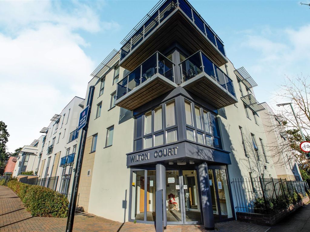 1 bed flat for sale in wilton court, southbank road, kenilworth, warwickshire cv8