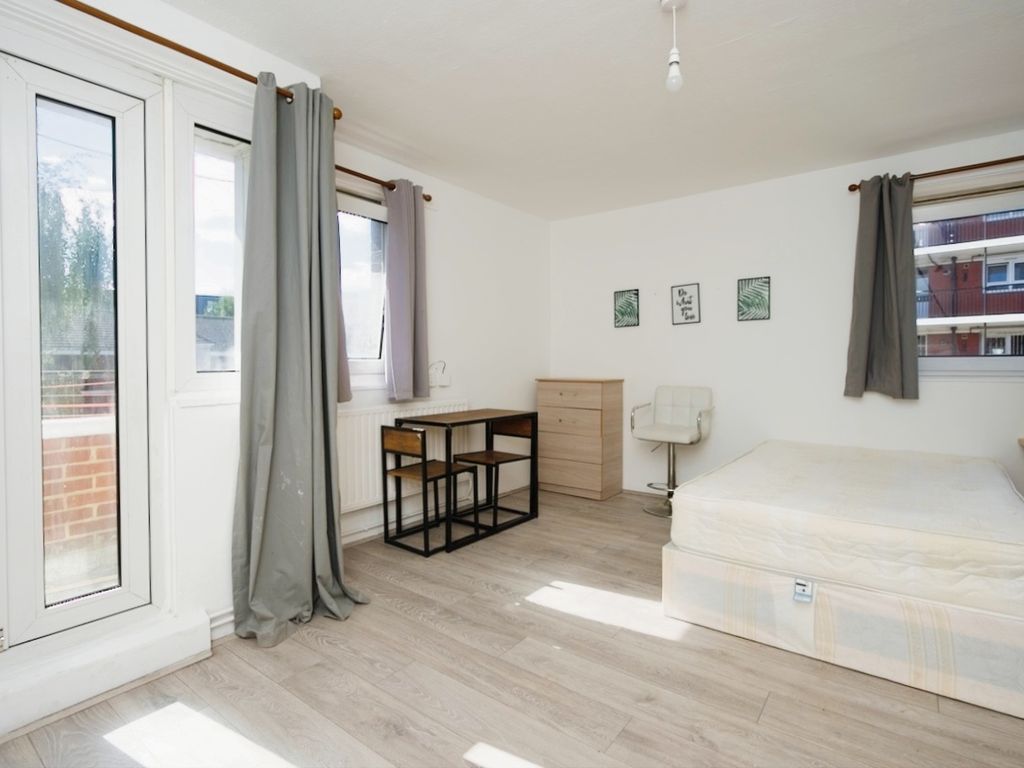 Hunton Street, London E1