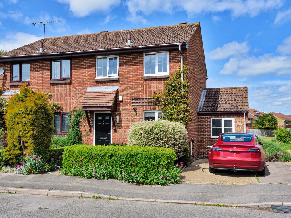 3 bed semidetached house for sale in Jupiter Way, Wokingham RG41 Zoopla