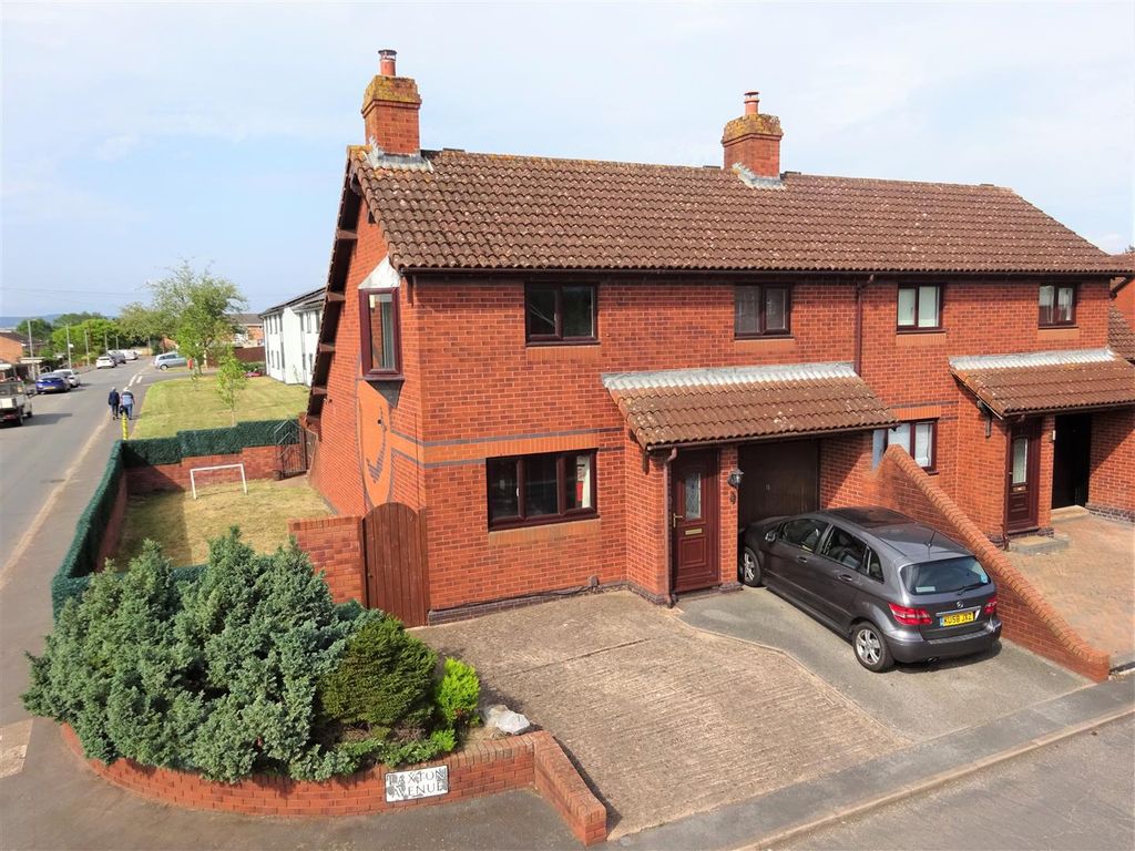 3 bed semidetached house for sale in Laxton Avenue, Exeter EX1 Zoopla