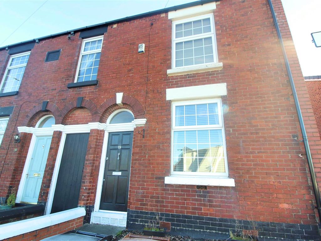 3 bed semidetached house to rent in Green Lane, Romiley, Stockport SK6