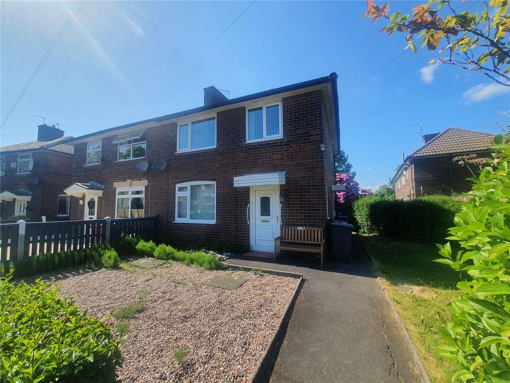 3 bed semidetached house for sale in Peronne Crescent, Blackburn