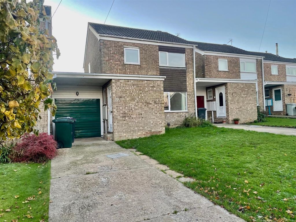 3 bed detached house to rent in Seymour Avenue, Louth LN11, £795 pcm