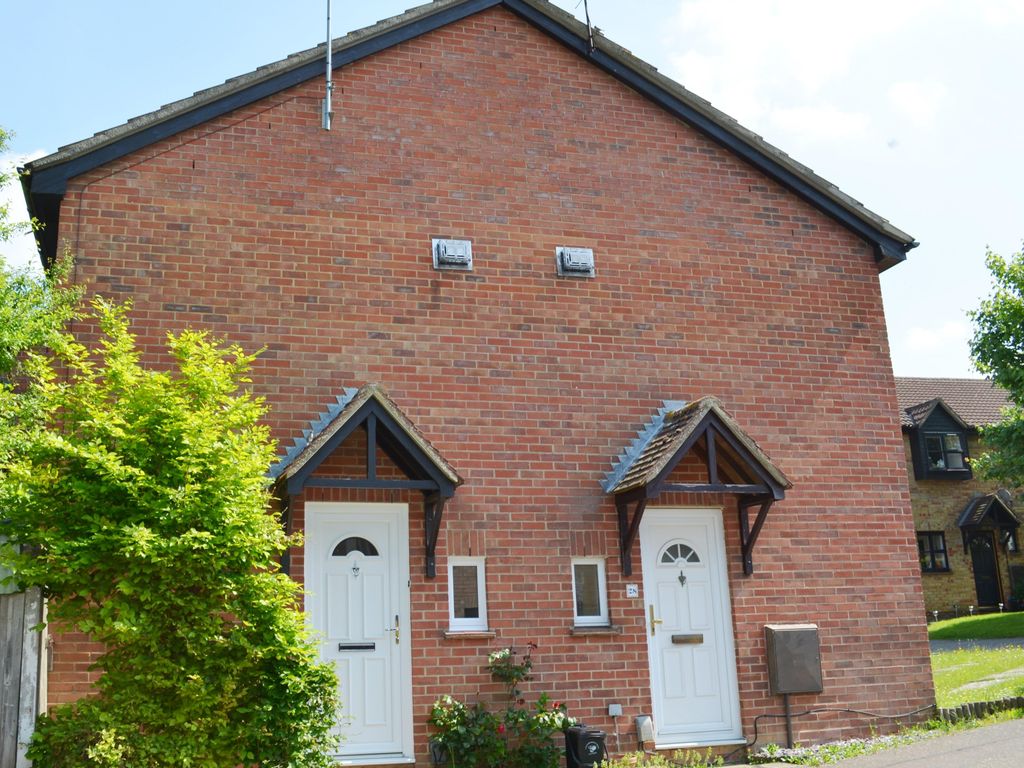 1 bed property to rent in Shrublands, Saffron Walden CB10, £900 pcm