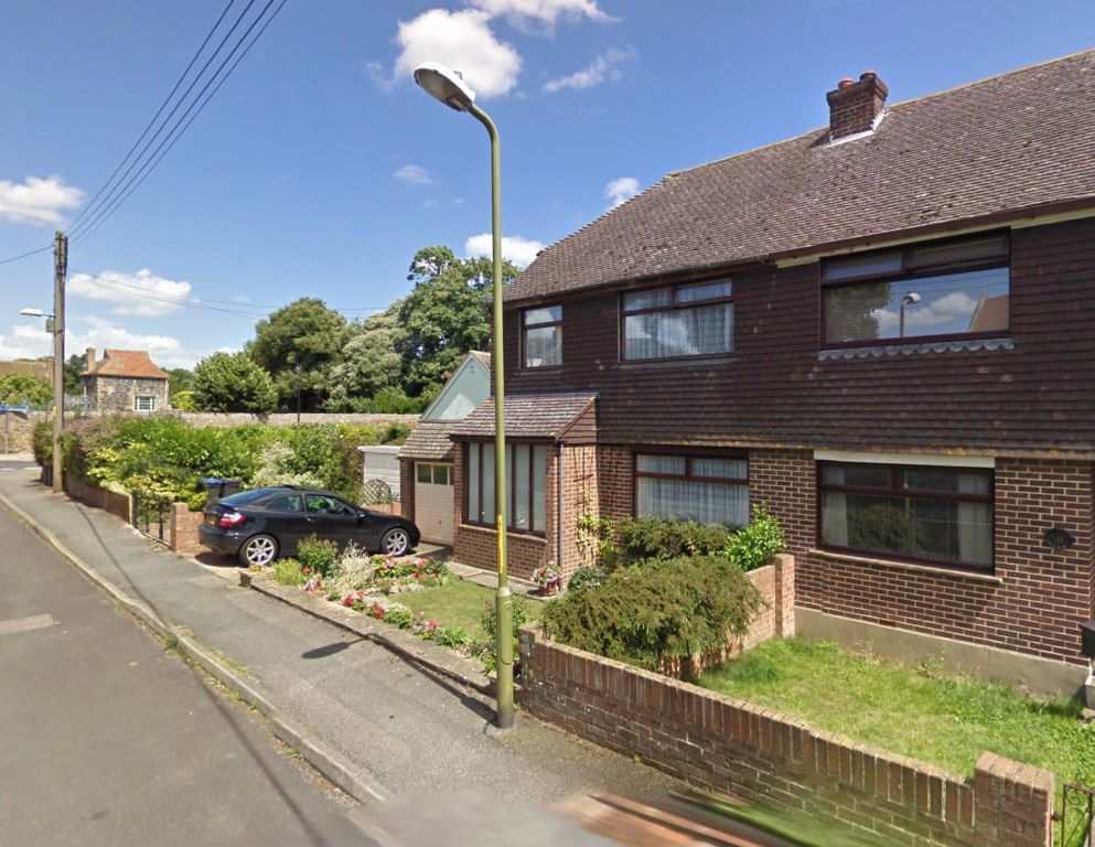 3 bed semidetached house for sale in 13 Conyngham Road, Minster