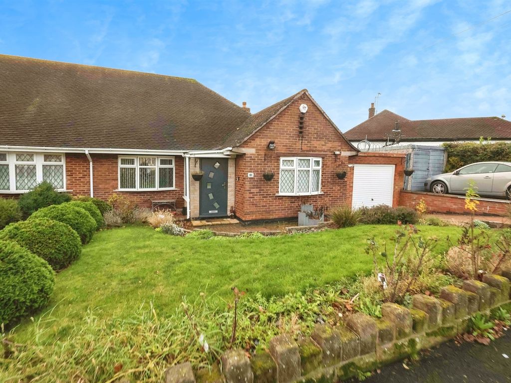 3 bed semidetached bungalow for sale in Boyne Road, Sheldon
