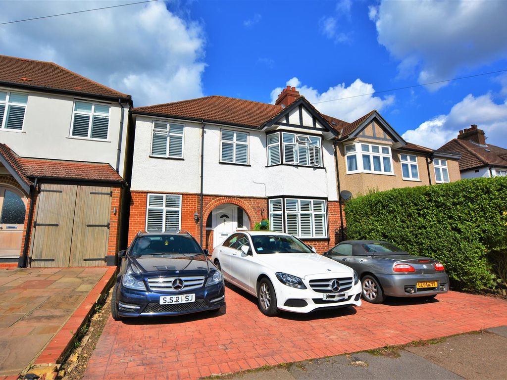 5 bed semidetached house for sale in Hilbert Road, North Cheam, Sutton