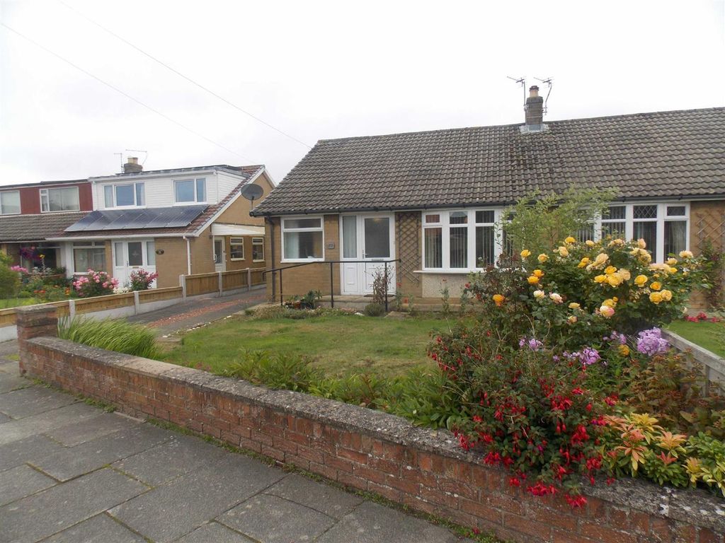 2-bed-semi-detached-bungalow-to-rent-in-woodlands-close-carlisle-ca3