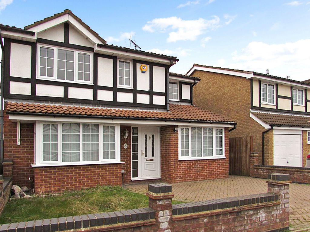 4 bed detached house to rent in Milton Way, Houghton Regis, Dunstable