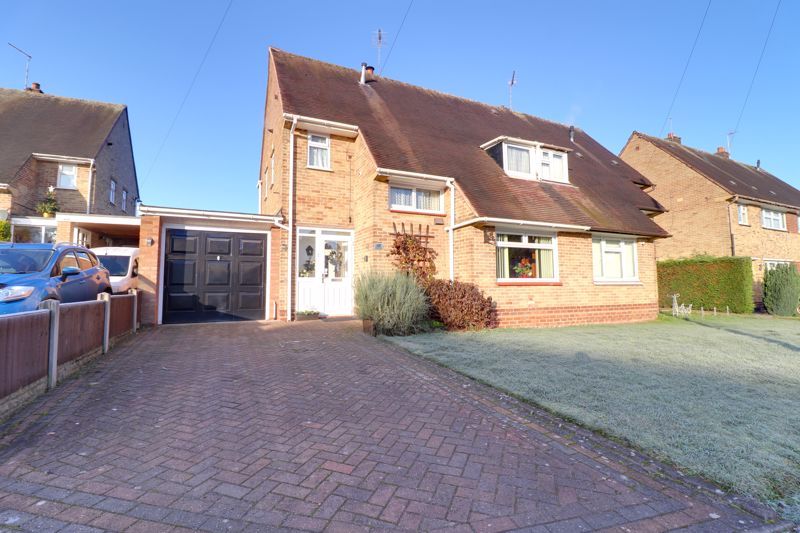 3 bed semidetached house for sale in Nelson Way, Moss Pit, Stafford