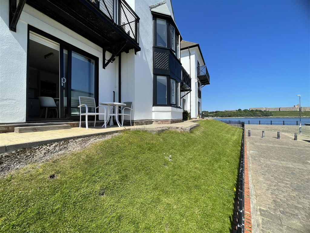 2 bed flat for sale in Harbour View, South Shields NE33 Zoopla
