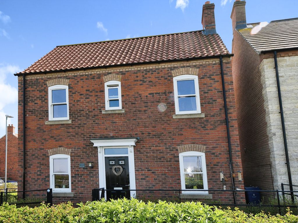 3 bed detached house for sale in Heath Road, Scothern, Lincoln