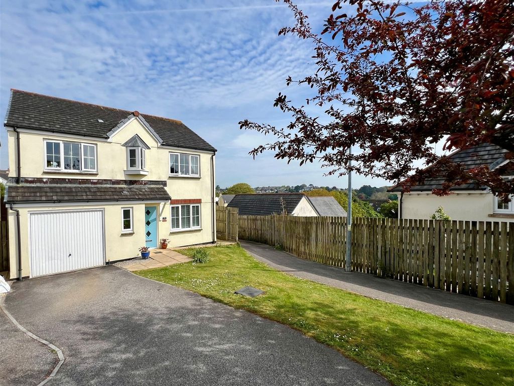 4 bed detached house for sale in Swans Reach, Swanpool, Falmouth TR11