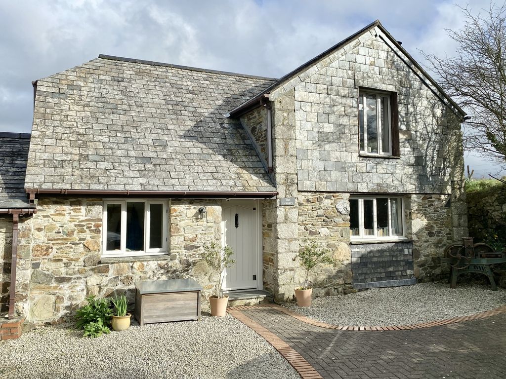 3 bed barn conversion for sale in The Granary, St Wenn PL30 Zoopla