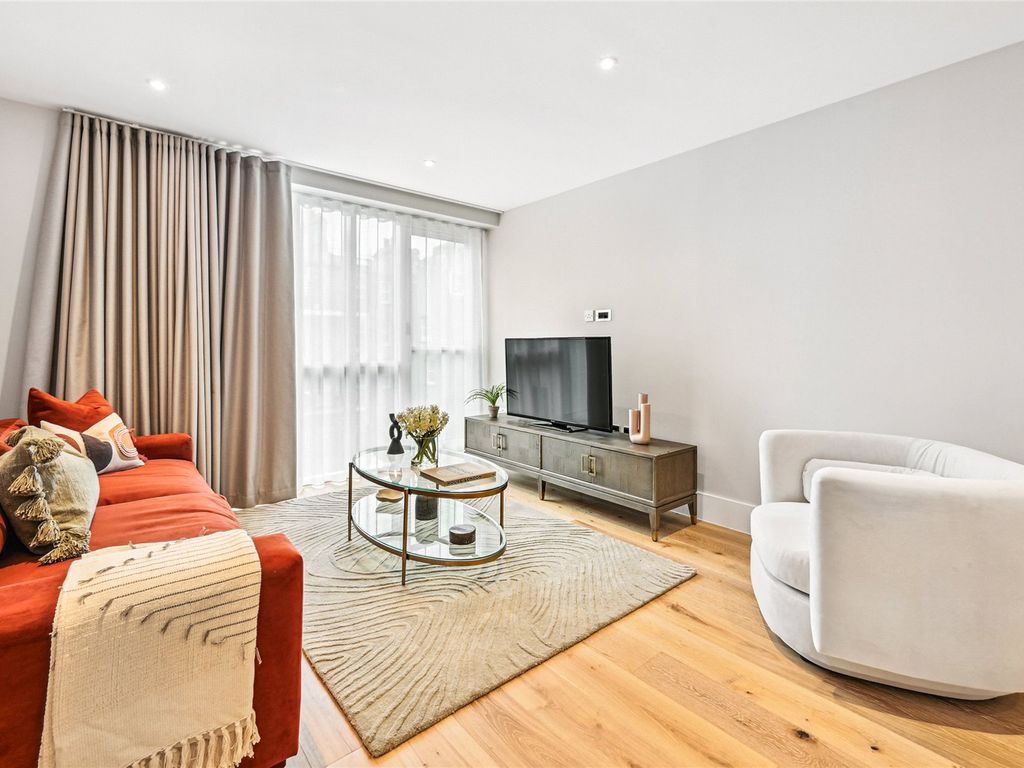 2 bed flat to rent in Baker Street, London NW1, £6,990 pcm Zoopla