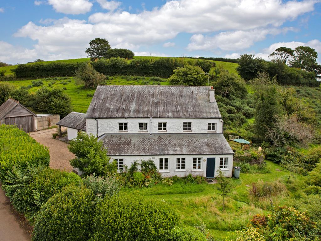 5 bed detached house for sale in Harberton, Totnes, Devon TQ9 Zoopla