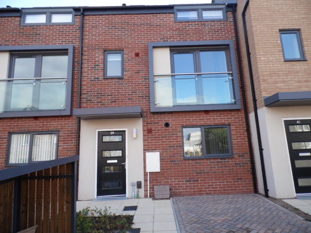 2 bed property to rent in Paddock View, Doncaster DN1 Zoopla