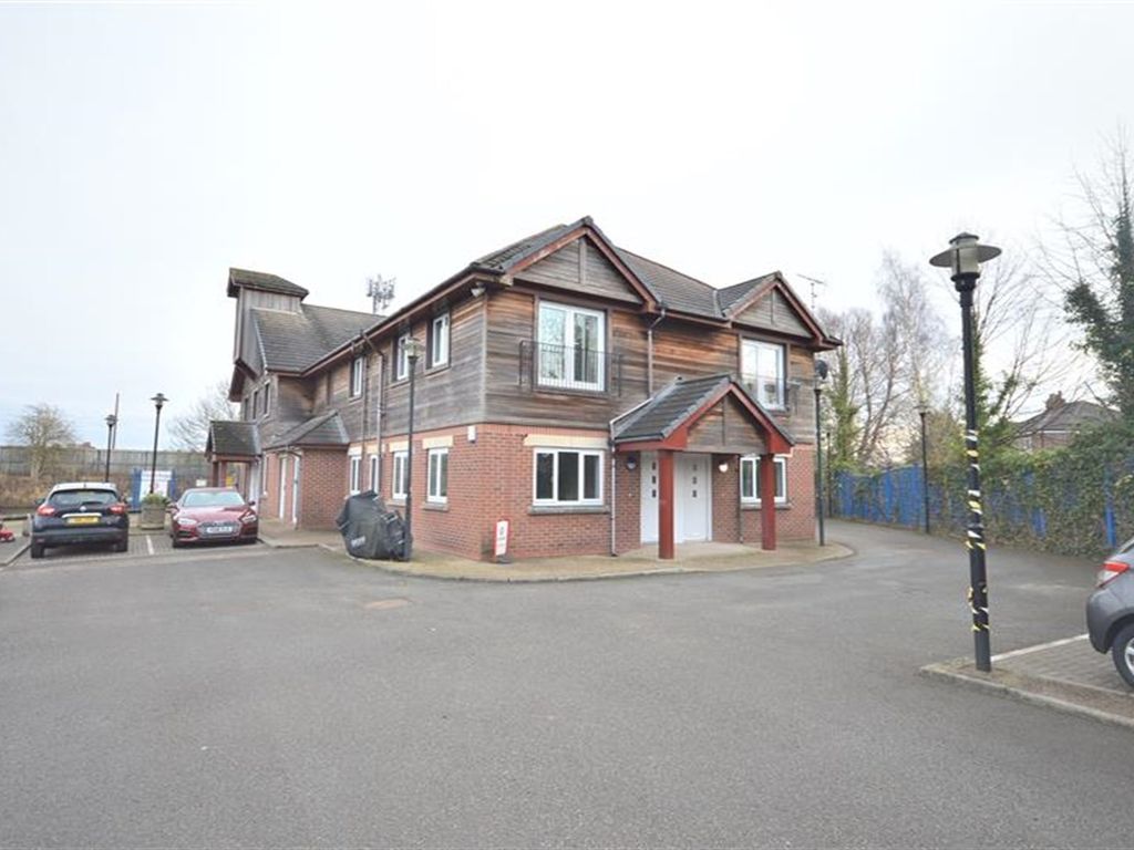 1 bed flat to rent in The Chandlery, Stretford, Manchester M32, £950
