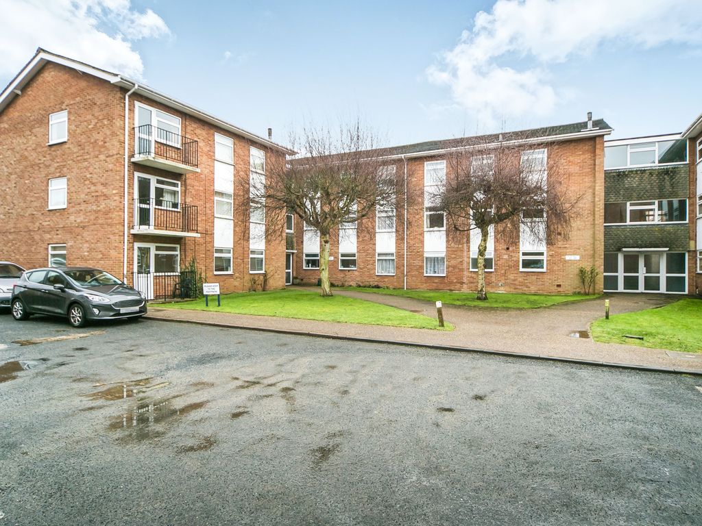 2 bed flat to rent in Bath Road, Reading RG1 Zoopla