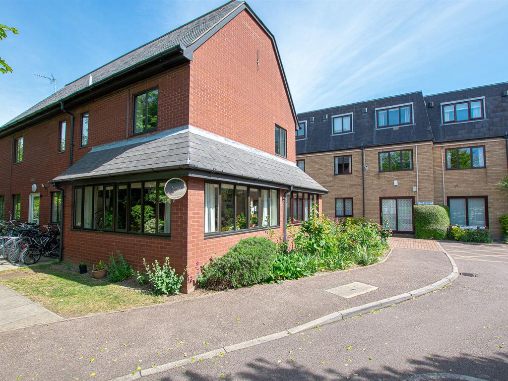 1 bed flat for sale in Arbury Road, Cambridge CB4 Zoopla