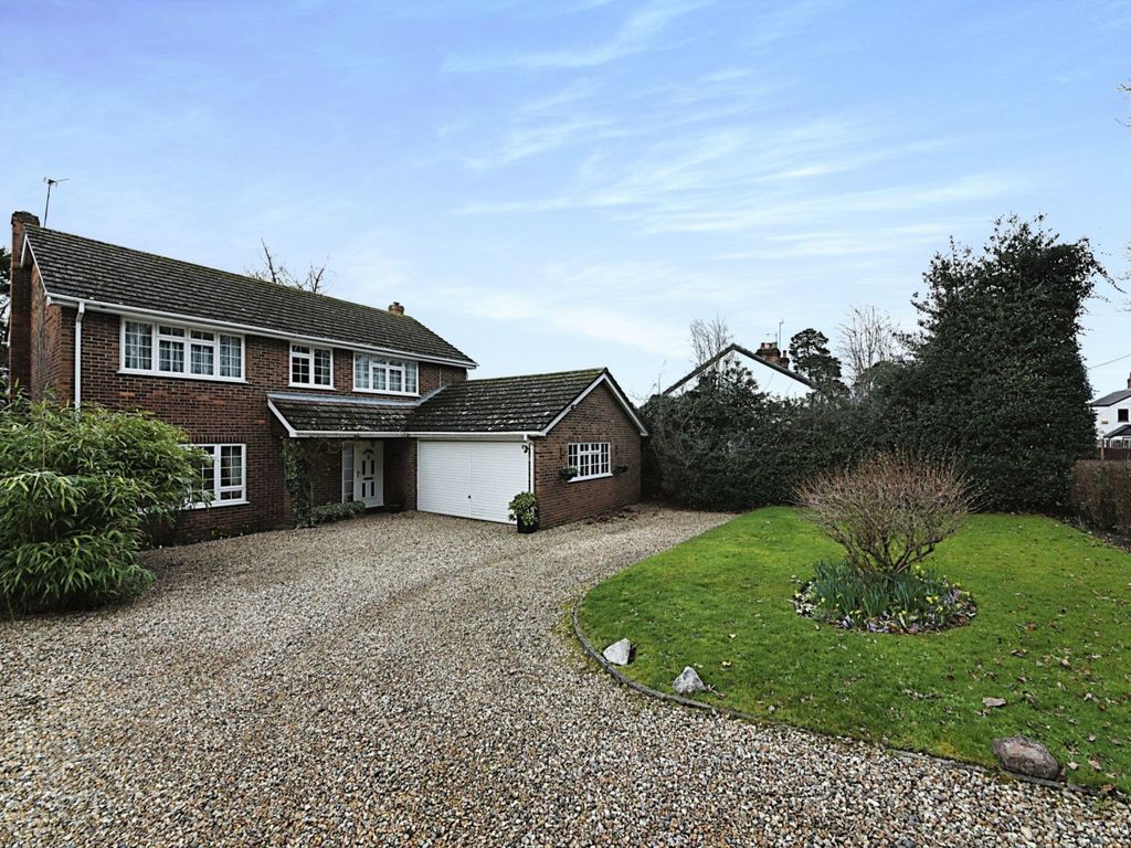 4 bed detached house for sale in Ashford Hill Road, Headley RG19 Zoopla